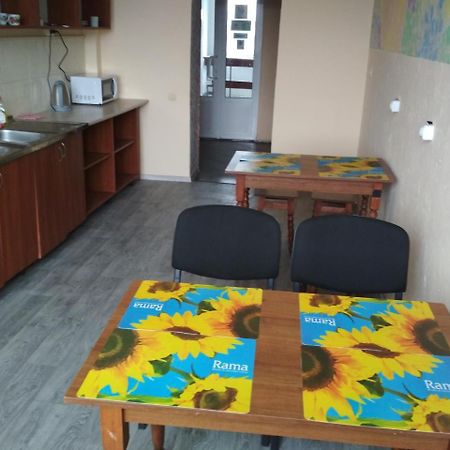 Hostel Na Kurmanovycha Lviv Buitenkant foto